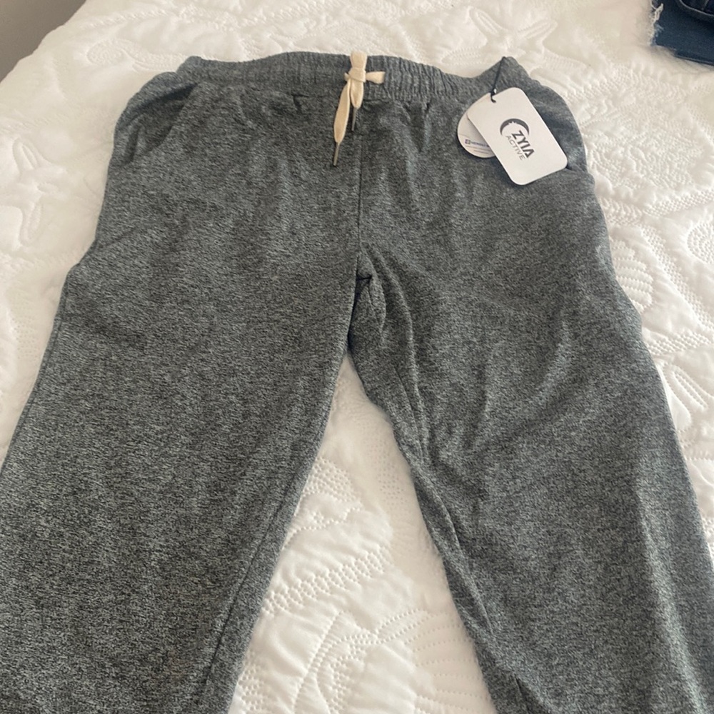 NWT zyia XS ash grey downtime jogger